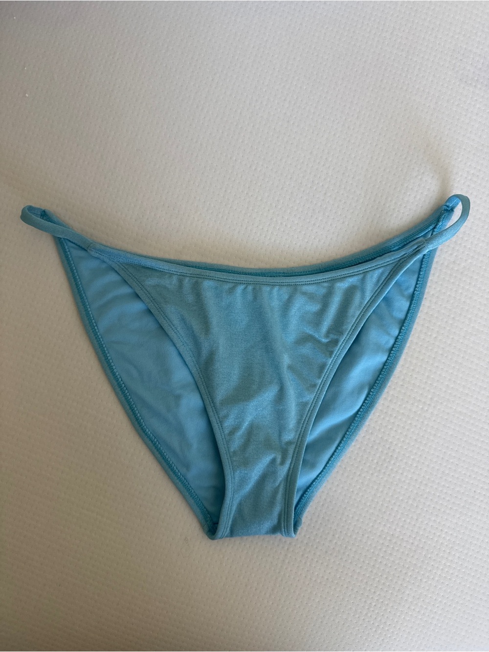 wild fable women low rise high leg Bikini Bottom in shimmery sky blue size L